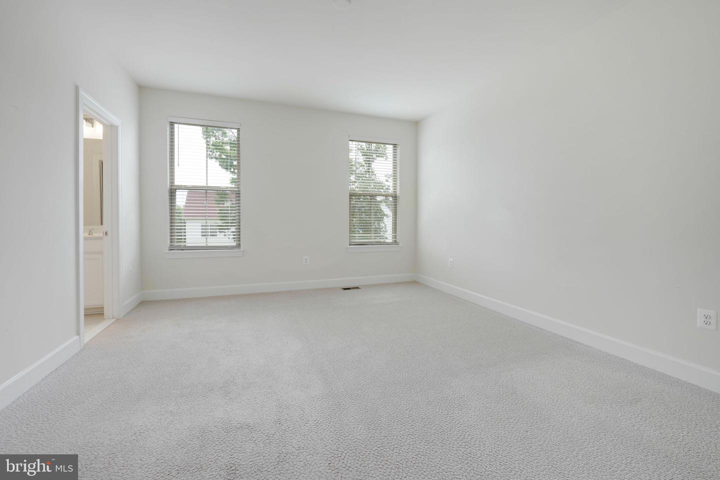 45399 DAVENO SQ, STERLING, Virginia 20164, 3 Bedrooms Bedrooms, ,3 BathroomsBathrooms,Residential,For sale,45399 DAVENO SQ,VALO2095858 MLS # VALO2095858