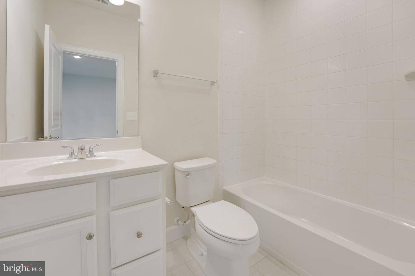 45399 DAVENO SQ, STERLING, Virginia 20164, 3 Bedrooms Bedrooms, ,3 BathroomsBathrooms,Residential,For sale,45399 DAVENO SQ,VALO2095858 MLS # VALO2095858