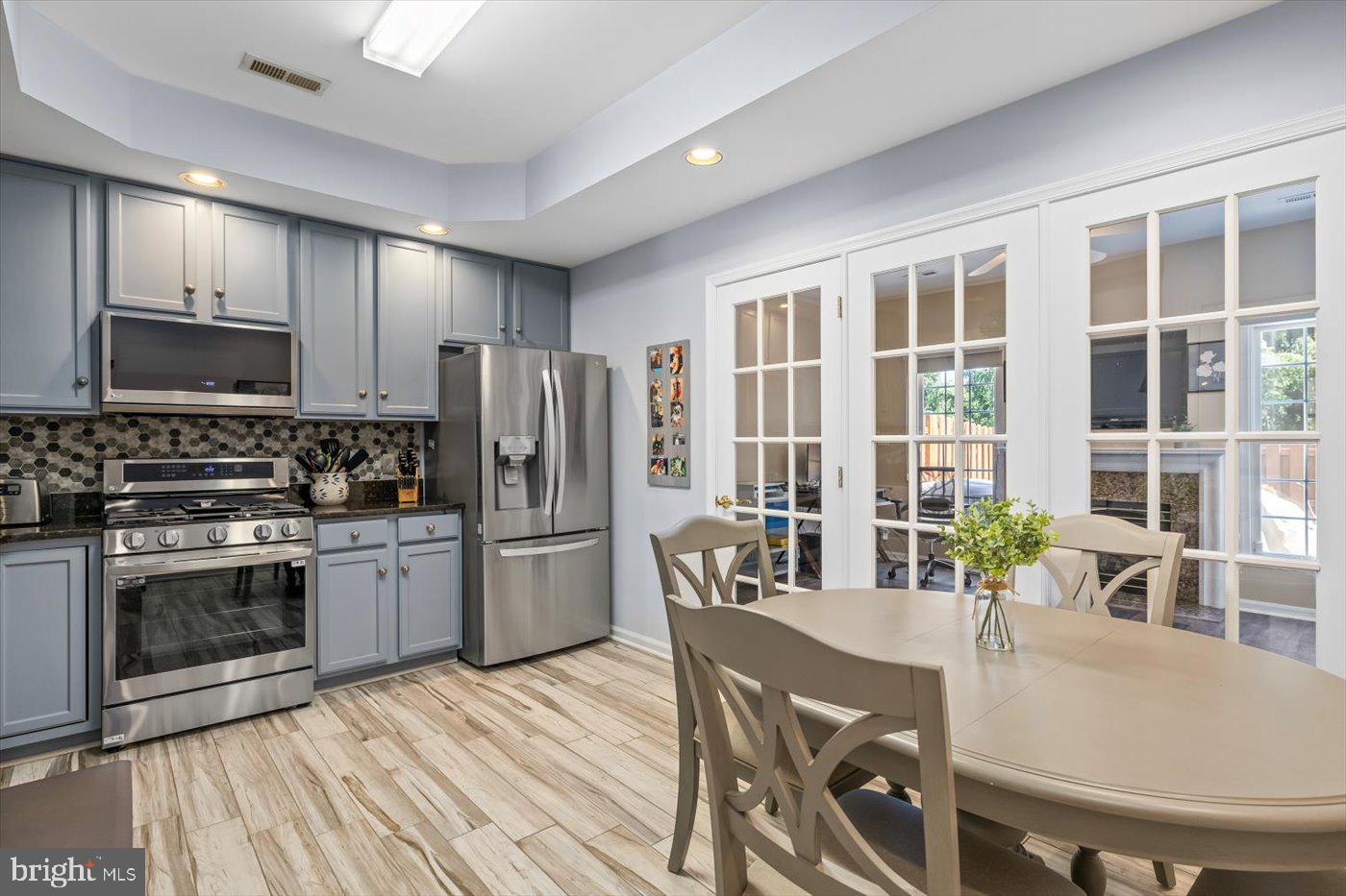 7005 SUMMIT LN, FREDERICKSBURG, Virginia 22407, 2 Bedrooms Bedrooms, ,2 BathroomsBathrooms,Residential,For sale,7005 SUMMIT LN,VASP2032940 MLS # VASP2032940