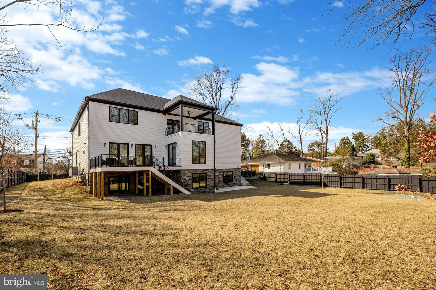 7916 LEWINSVILLE RD, MCLEAN, Virginia 22102, 6 Bedrooms Bedrooms, ,6 BathroomsBathrooms,Residential,For sale,7916 LEWINSVILLE RD,VAFX2239420 MLS # VAFX2239420