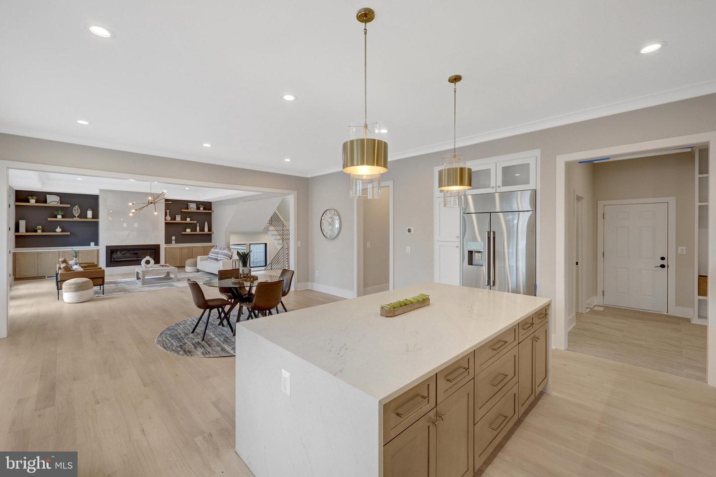 7916 LEWINSVILLE RD, MCLEAN, Virginia 22102, 6 Bedrooms Bedrooms, ,6 BathroomsBathrooms,Residential,For sale,7916 LEWINSVILLE RD,VAFX2239420 MLS # VAFX2239420