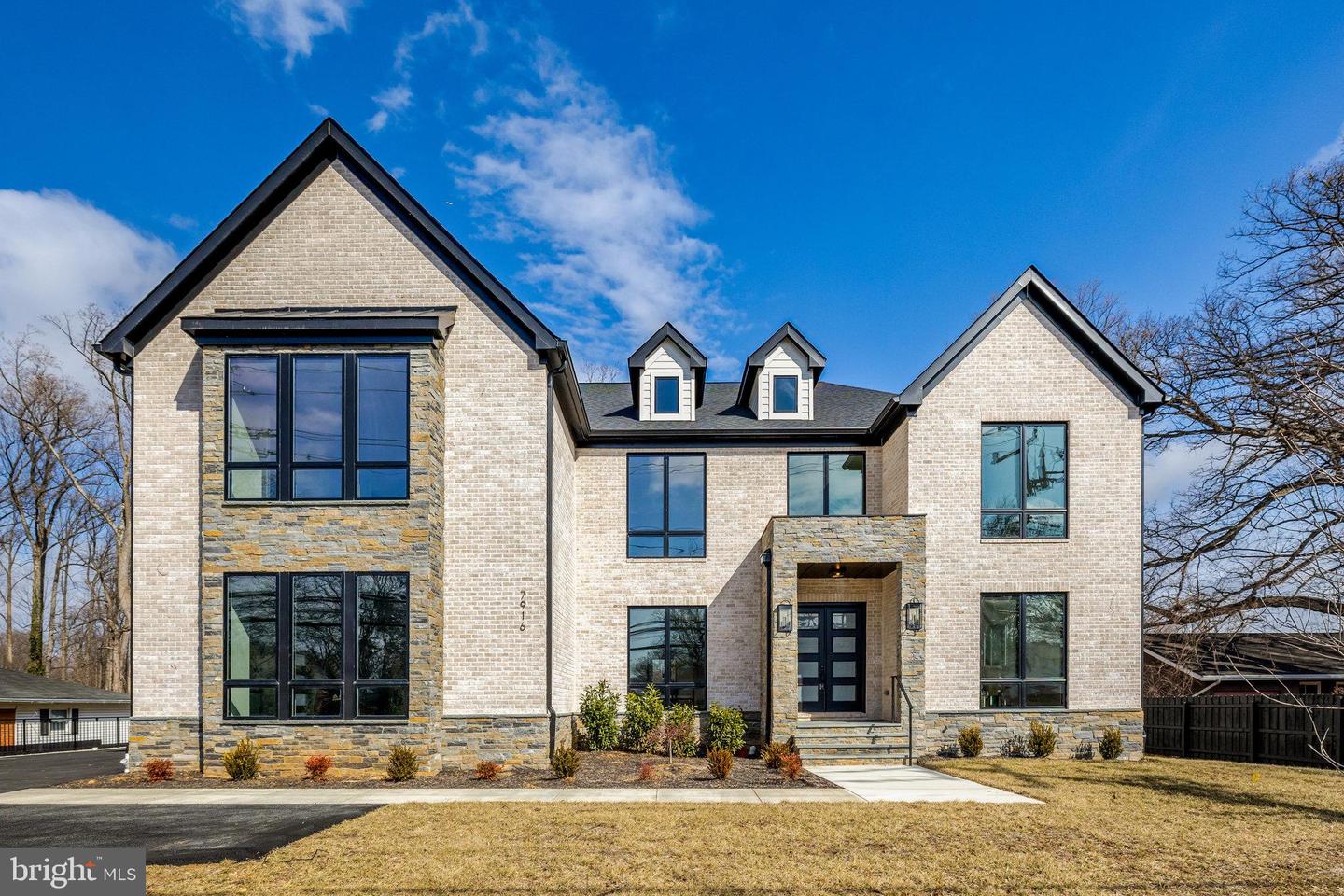 7916 LEWINSVILLE RD, MCLEAN, Virginia 22102, 6 Bedrooms Bedrooms, ,6 BathroomsBathrooms,Residential,For sale,7916 LEWINSVILLE RD,VAFX2239420 MLS # VAFX2239420