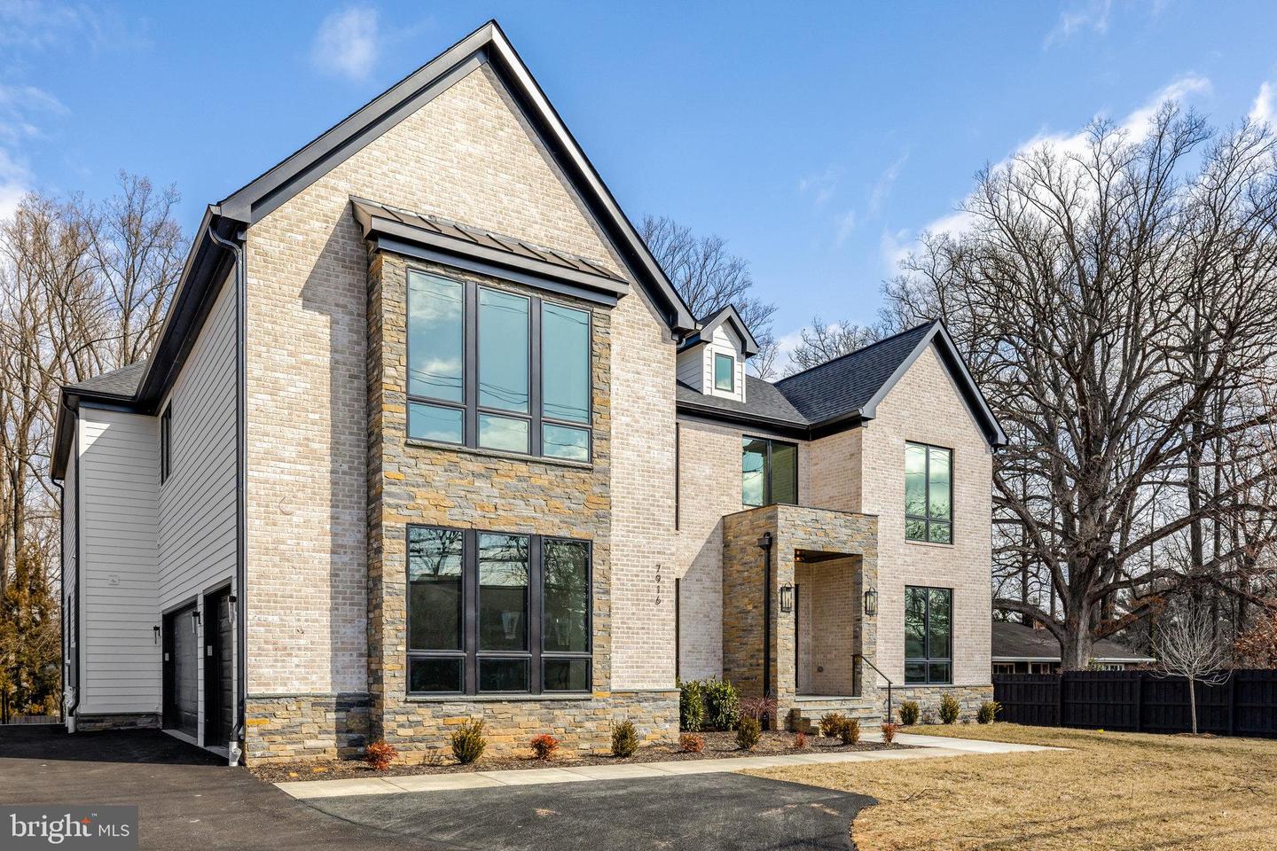 7916 LEWINSVILLE RD, MCLEAN, Virginia 22102, 6 Bedrooms Bedrooms, ,6 BathroomsBathrooms,Residential,For sale,7916 LEWINSVILLE RD,VAFX2239420 MLS # VAFX2239420