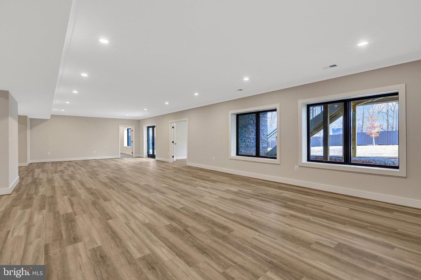 7916 LEWINSVILLE RD, MCLEAN, Virginia 22102, 6 Bedrooms Bedrooms, ,6 BathroomsBathrooms,Residential,For sale,7916 LEWINSVILLE RD,VAFX2239420 MLS # VAFX2239420