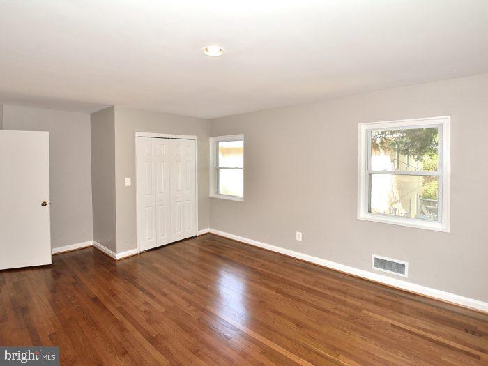 2626 12TH ST S #1, ARLINGTON, Virginia 22204, 4 Bedrooms Bedrooms, ,4 BathroomsBathrooms,Residential,For sale,2626 12TH ST S #1,VAAR2057214 MLS # VAAR2057214