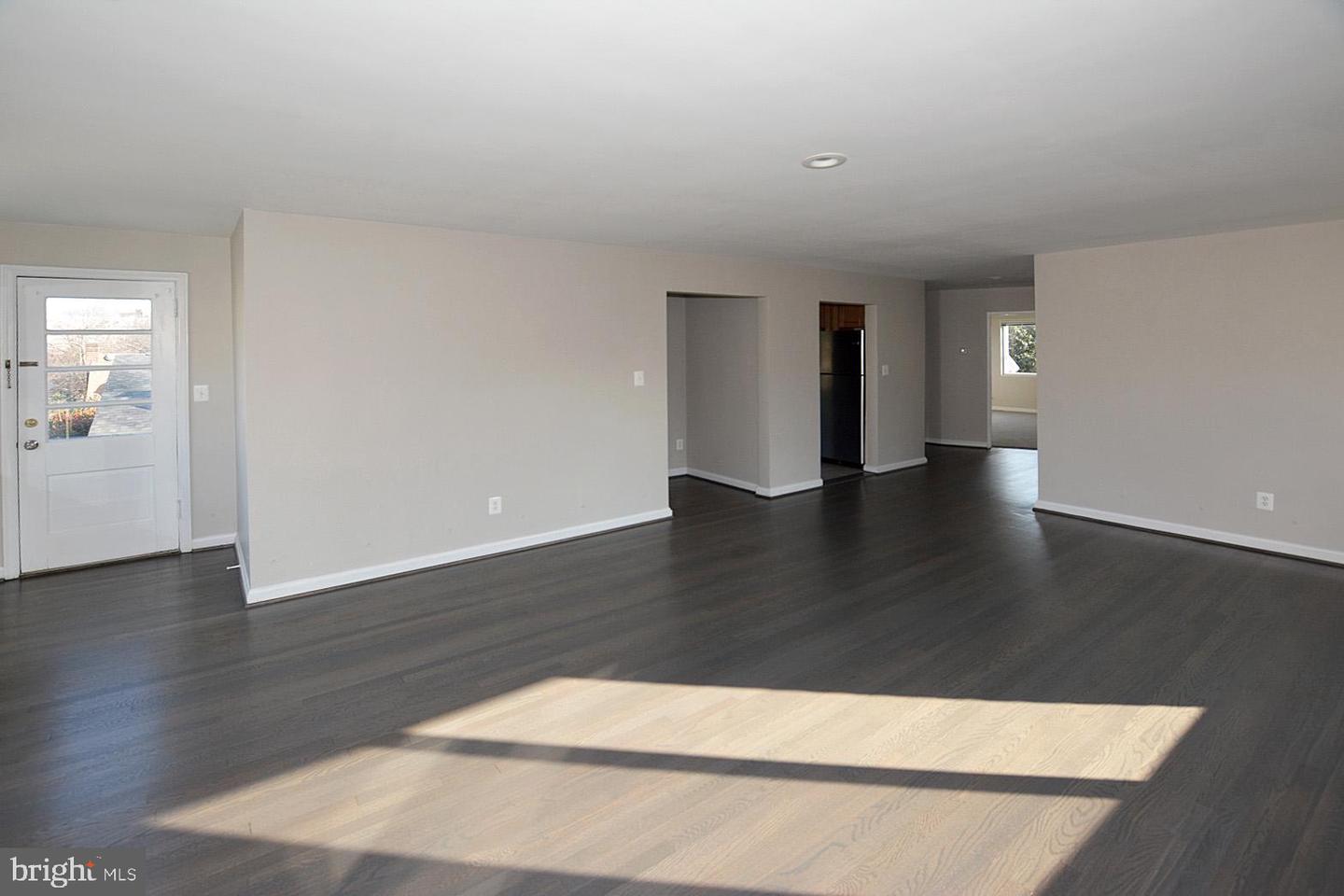 2626 12TH ST S #1, ARLINGTON, Virginia 22204, 4 Bedrooms Bedrooms, ,4 BathroomsBathrooms,Residential,For sale,2626 12TH ST S #1,VAAR2057214 MLS # VAAR2057214