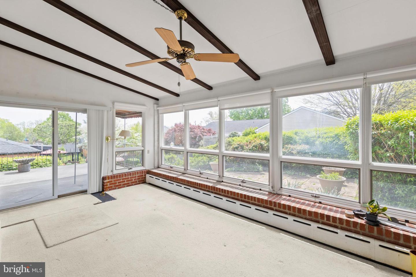 423 W MONMOUTH ST, WINCHESTER, Virginia 22601, 3 Bedrooms Bedrooms, ,2 BathroomsBathrooms,Residential,For sale,423 W MONMOUTH ST,VAWI2007646 MLS # VAWI2007646