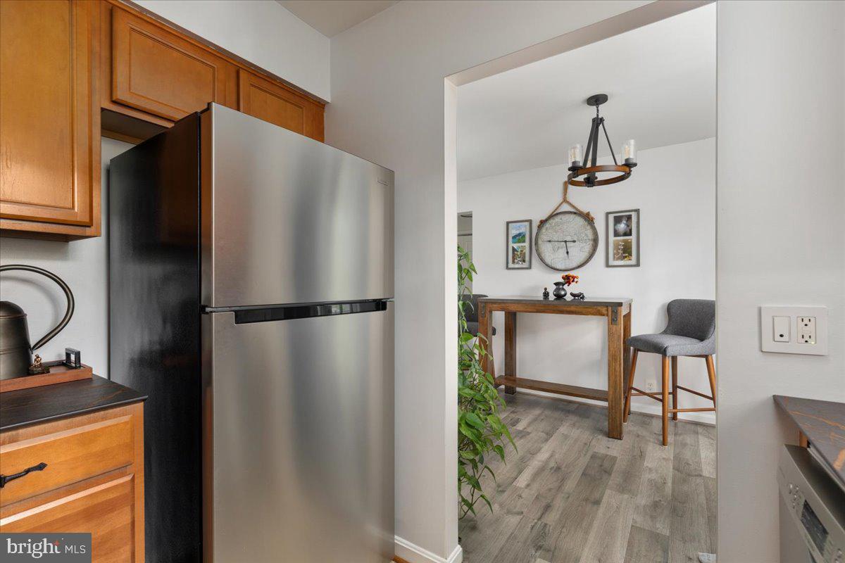 2922 S BUCHANAN ST #C1, ARLINGTON, Virginia 22206, 2 Bedrooms Bedrooms, ,1 BathroomBathrooms,Residential,For sale,2922 S BUCHANAN ST #C1,VAAR2057220 MLS # VAAR2057220