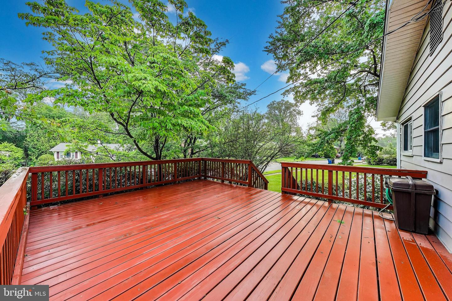 4951 ROSLYN RD, ANNANDALE, Virginia 22003, 4 Bedrooms Bedrooms, ,3 BathroomsBathrooms,Residential,For sale,4951 ROSLYN RD,VAFX2239466 MLS # VAFX2239466
