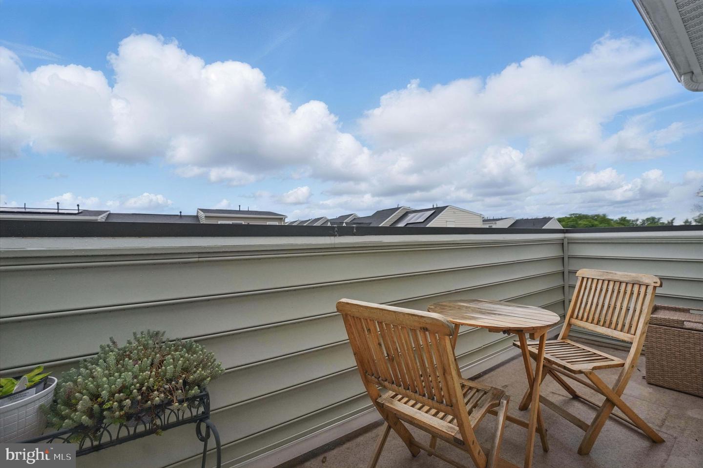 42558 ANTONIA TER, STERLING, Virginia 20166, 4 Bedrooms Bedrooms, ,3 BathroomsBathrooms,Residential,For sale,42558 ANTONIA TER,VALO2095902 MLS # VALO2095902