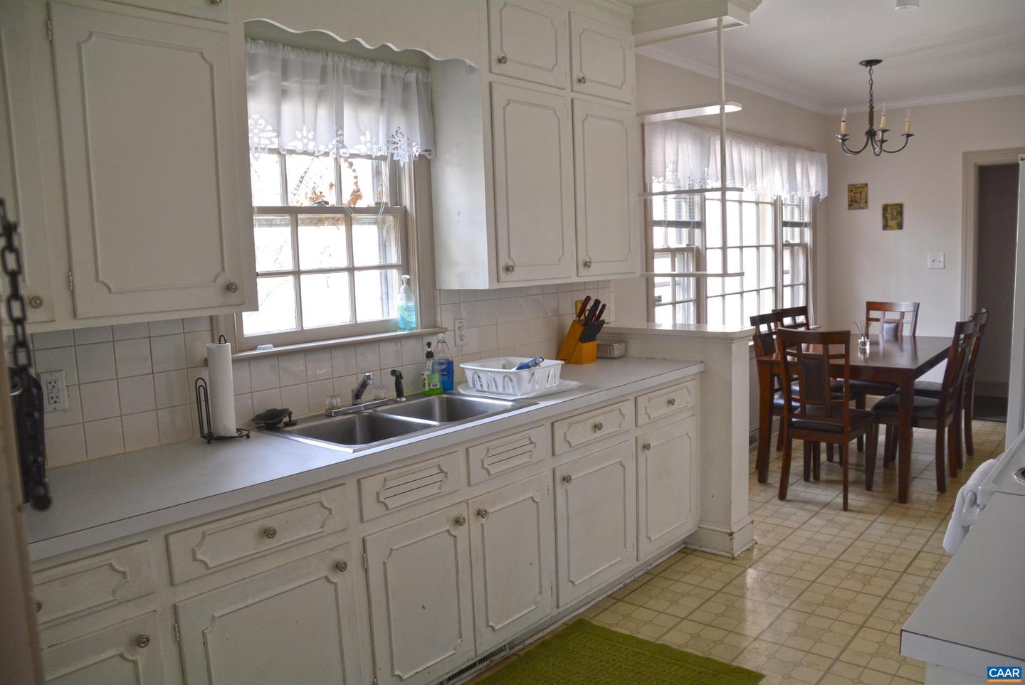 1104 HIGH ST, FARMVILLE, Virginia 23901, 3 Bedrooms Bedrooms, ,3 BathroomsBathrooms,Residential,For sale,1104 HIGH ST,664250 MLS # 664250