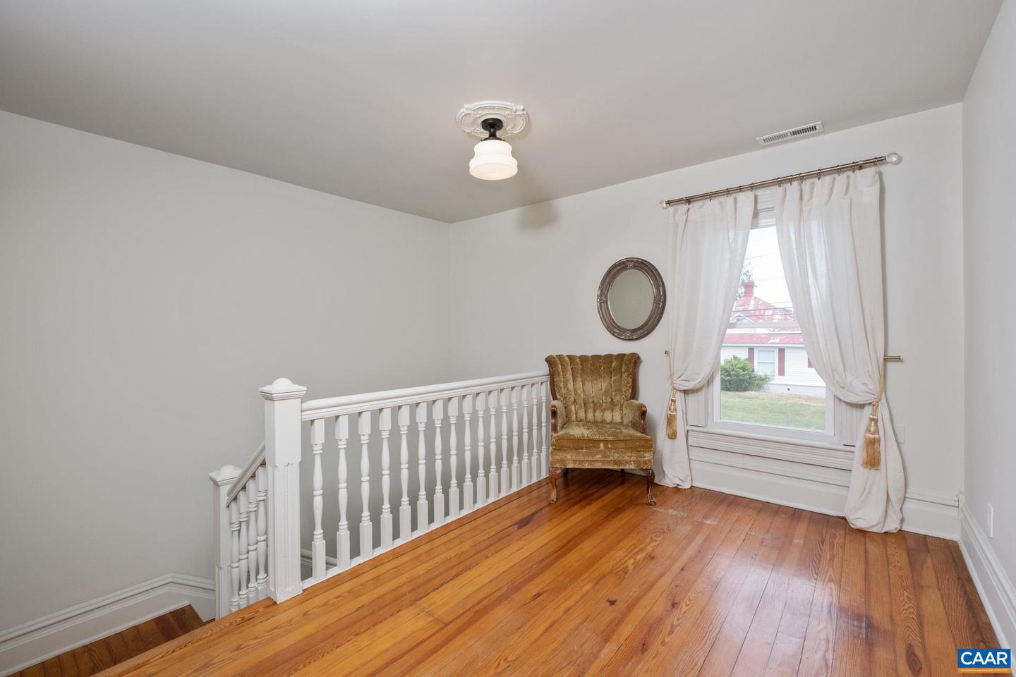 2010 WHITE BRIDGE RD, WAYNESBORO, Virginia 22980, 4 Bedrooms Bedrooms, ,1 BathroomBathrooms,Residential,For sale,2010 WHITE BRIDGE RD,664251 MLS # 664251