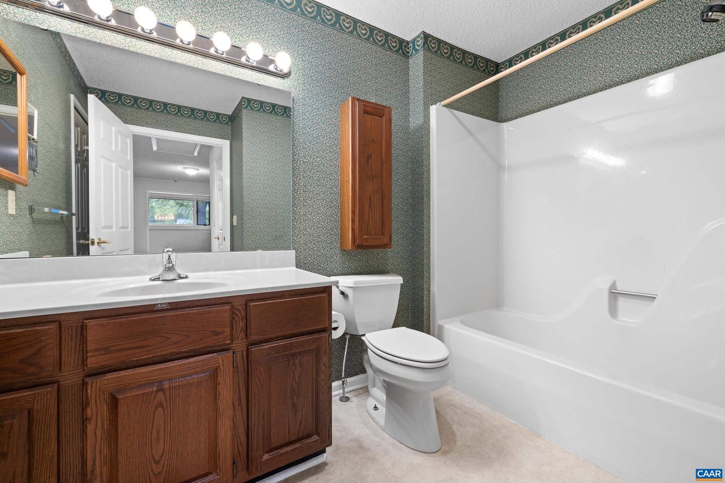 1184 PARTRIDGE LN, CHARLOTTESVILLE, Virginia 22901, 3 Bedrooms Bedrooms, ,3 BathroomsBathrooms,Residential,For sale,1184 PARTRIDGE LN,664253 MLS # 664253