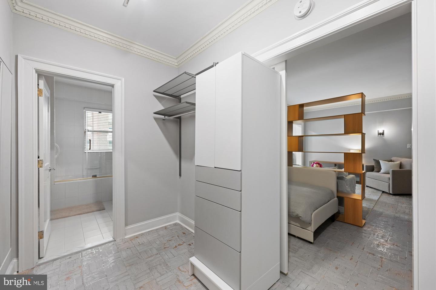4000 CATHEDRAL AVE NW #218B, WASHINGTON, District Of Columbia 20016, ,1 BathroomBathrooms,Residential,For sale,4000 CATHEDRAL AVE NW #218B,DCDC2199590 MLS # DCDC2199590
