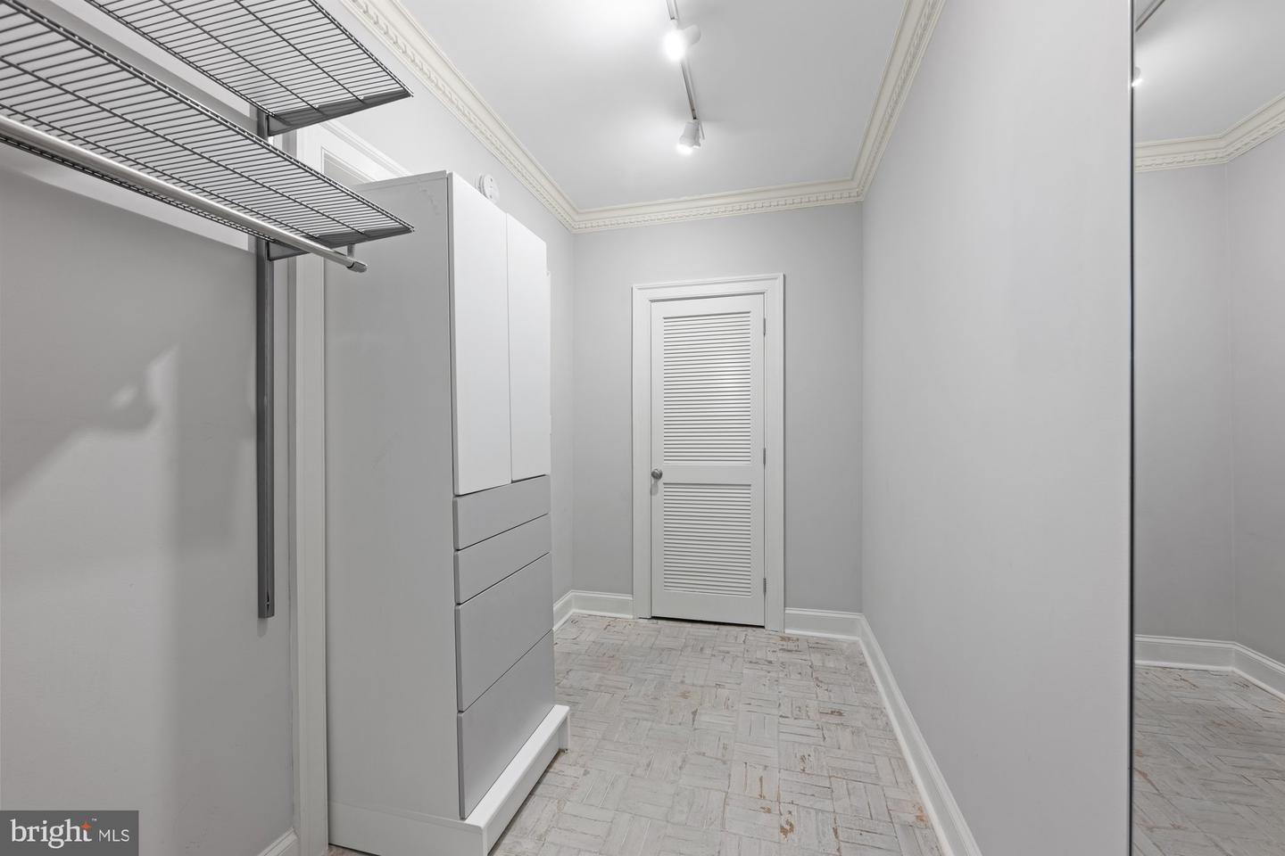 4000 CATHEDRAL AVE NW #218B, WASHINGTON, District Of Columbia 20016, ,1 BathroomBathrooms,Residential,For sale,4000 CATHEDRAL AVE NW #218B,DCDC2199590 MLS # DCDC2199590