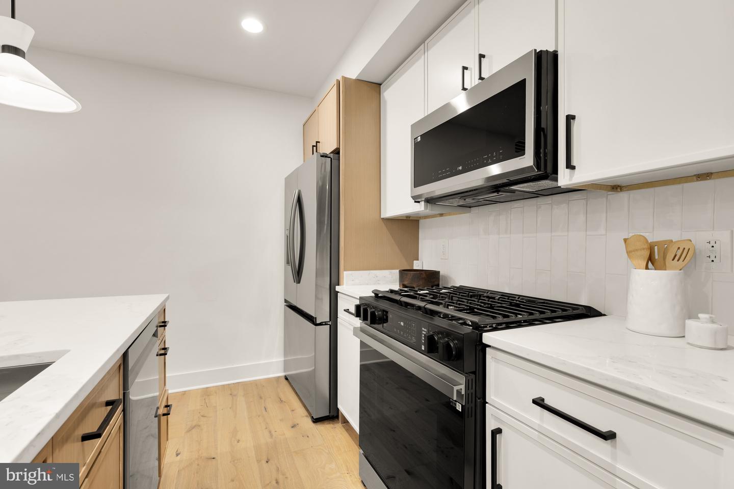 1325 ORREN ST NE #4, WASHINGTON, District Of Columbia 20002, 3 Bedrooms Bedrooms, ,3 BathroomsBathrooms,Residential,For sale,1325 ORREN ST NE #4,DCDC2199596 MLS # DCDC2199596