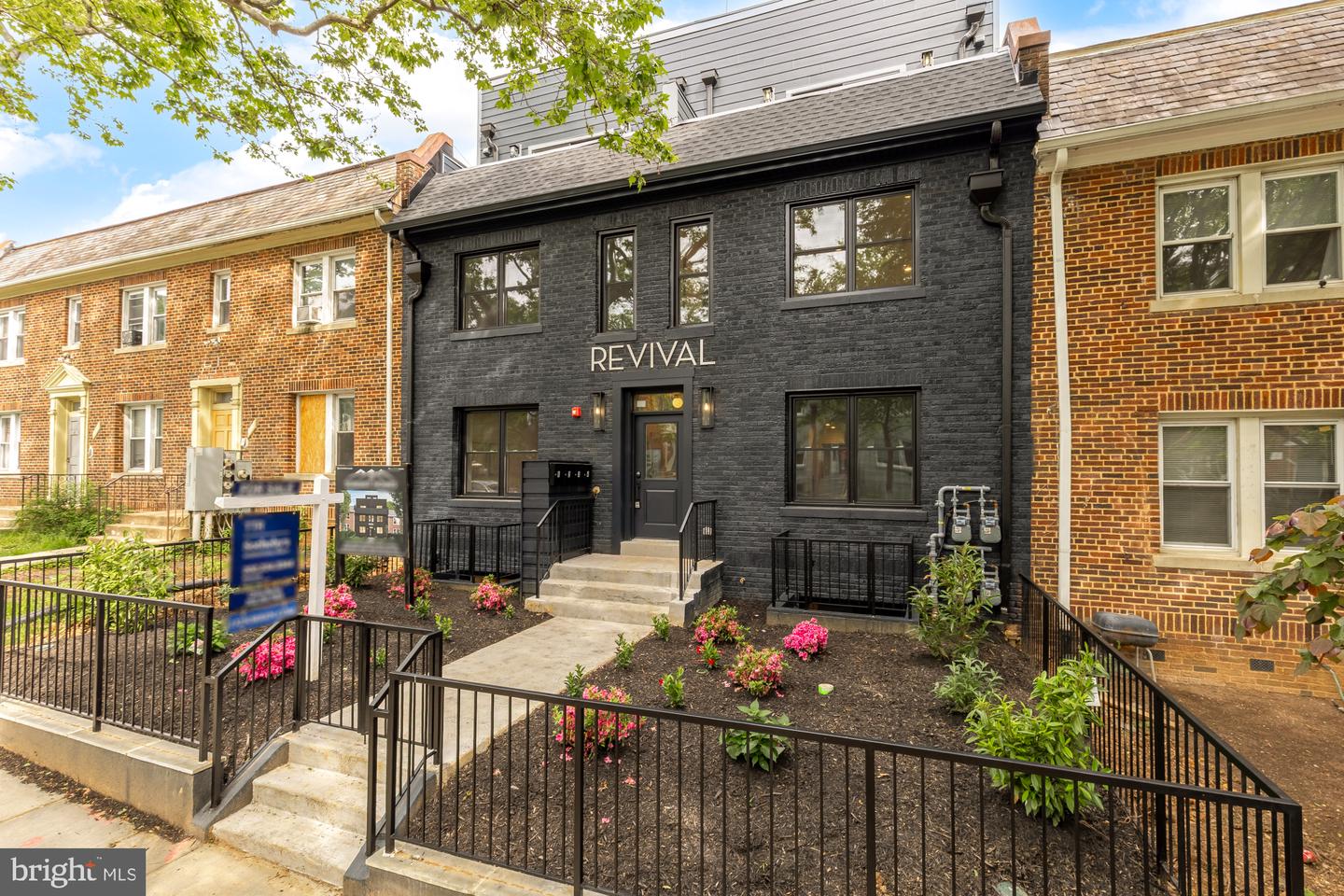 1325 ORREN ST NE #4, WASHINGTON, District Of Columbia 20002, 3 Bedrooms Bedrooms, ,3 BathroomsBathrooms,Residential,For sale,1325 ORREN ST NE #4,DCDC2199596 MLS # DCDC2199596
