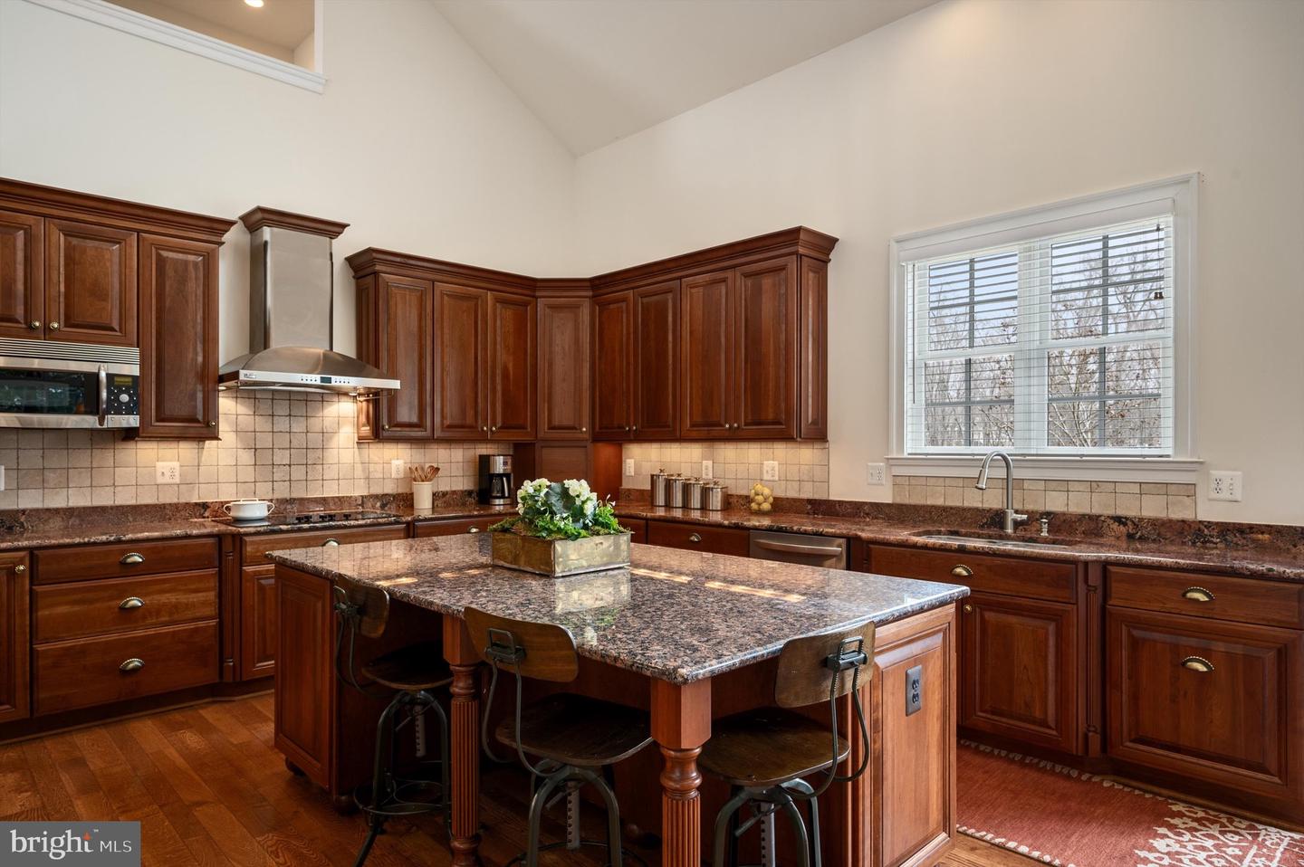 20880 ECKBO DR, LEESBURG, Virginia 20175, 5 Bedrooms Bedrooms, ,4 BathroomsBathrooms,Residential,For sale,20880 ECKBO DR,VALO2095930 MLS # VALO2095930