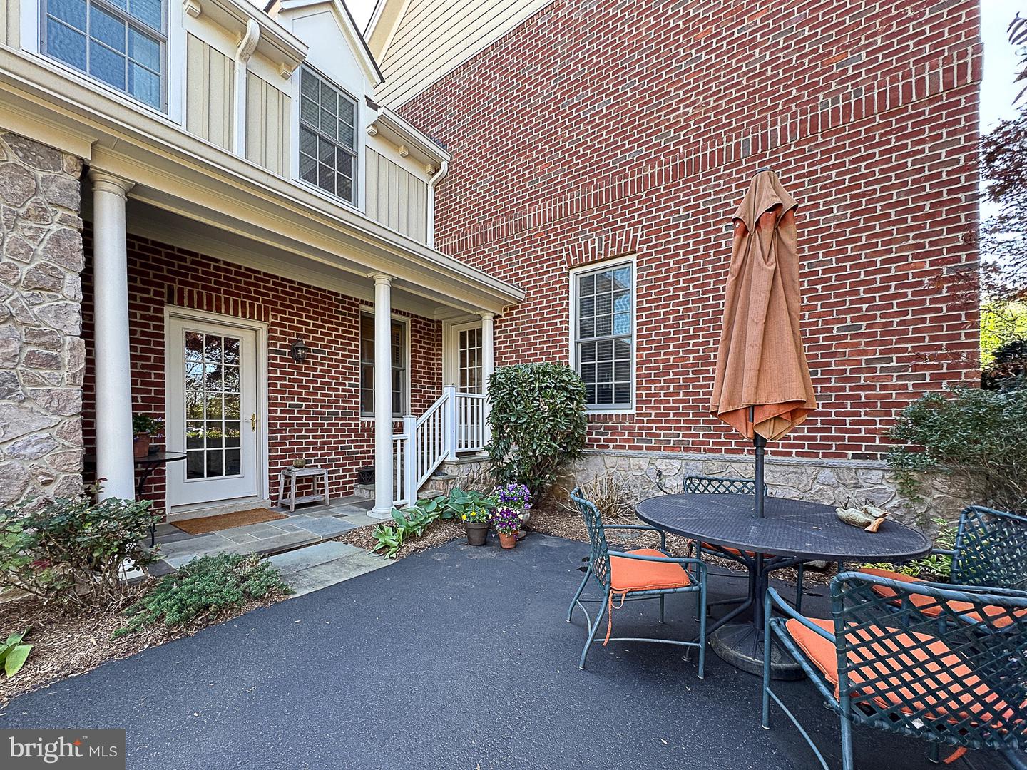 20880 ECKBO DR, LEESBURG, Virginia 20175, 5 Bedrooms Bedrooms, ,4 BathroomsBathrooms,Residential,For sale,20880 ECKBO DR,VALO2095930 MLS # VALO2095930