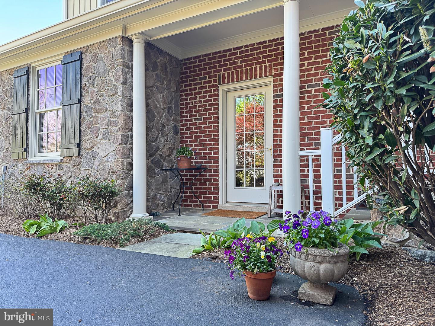 20880 ECKBO DR, LEESBURG, Virginia 20175, 5 Bedrooms Bedrooms, ,4 BathroomsBathrooms,Residential,For sale,20880 ECKBO DR,VALO2095930 MLS # VALO2095930