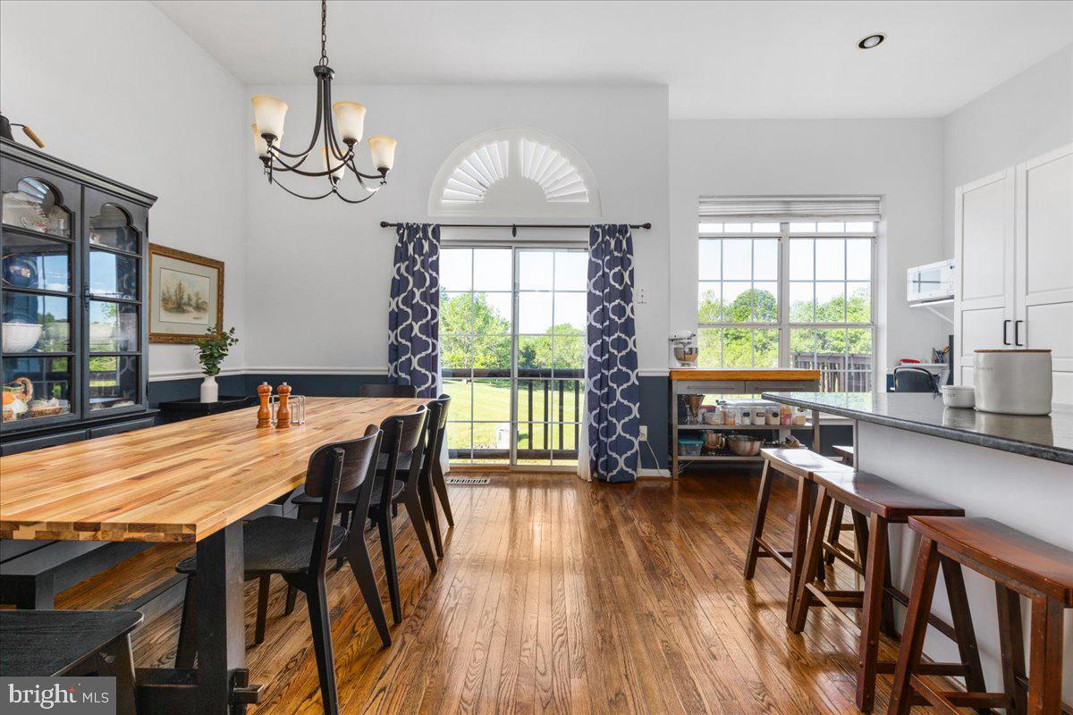 21631 KINGS CROSSING TER, ASHBURN, Virginia 20147, 3 Bedrooms Bedrooms, ,2 BathroomsBathrooms,Residential,For sale,21631 KINGS CROSSING TER,VALO2095958 MLS # VALO2095958