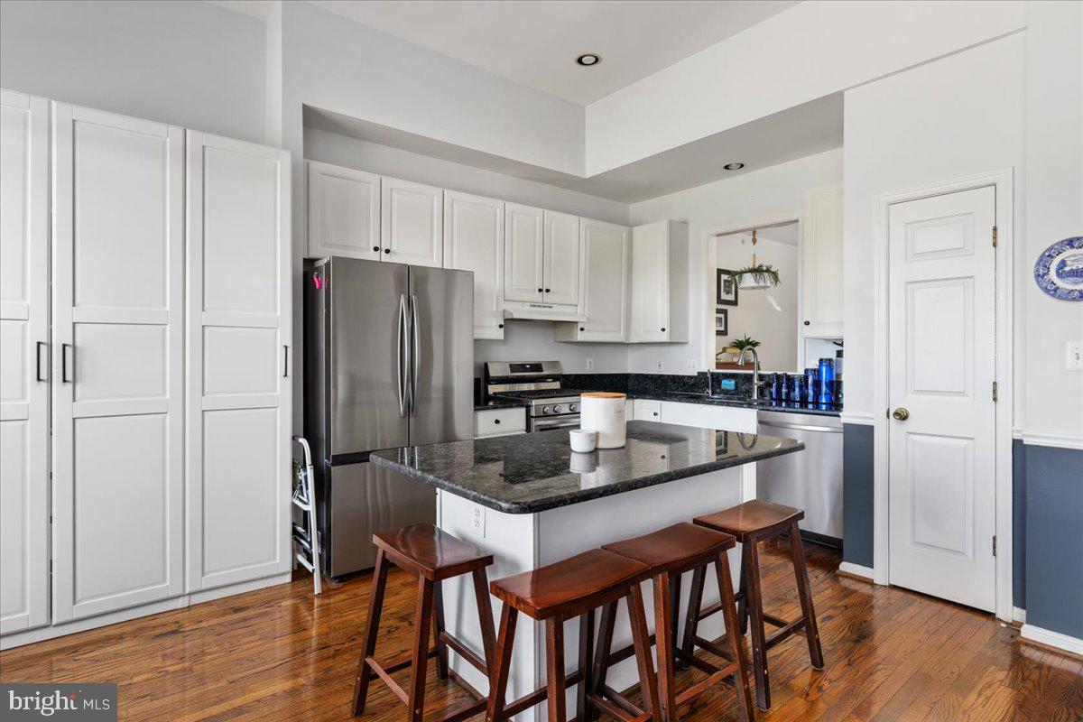 21631 KINGS CROSSING TER, ASHBURN, Virginia 20147, 3 Bedrooms Bedrooms, ,2 BathroomsBathrooms,Residential,For sale,21631 KINGS CROSSING TER,VALO2095958 MLS # VALO2095958