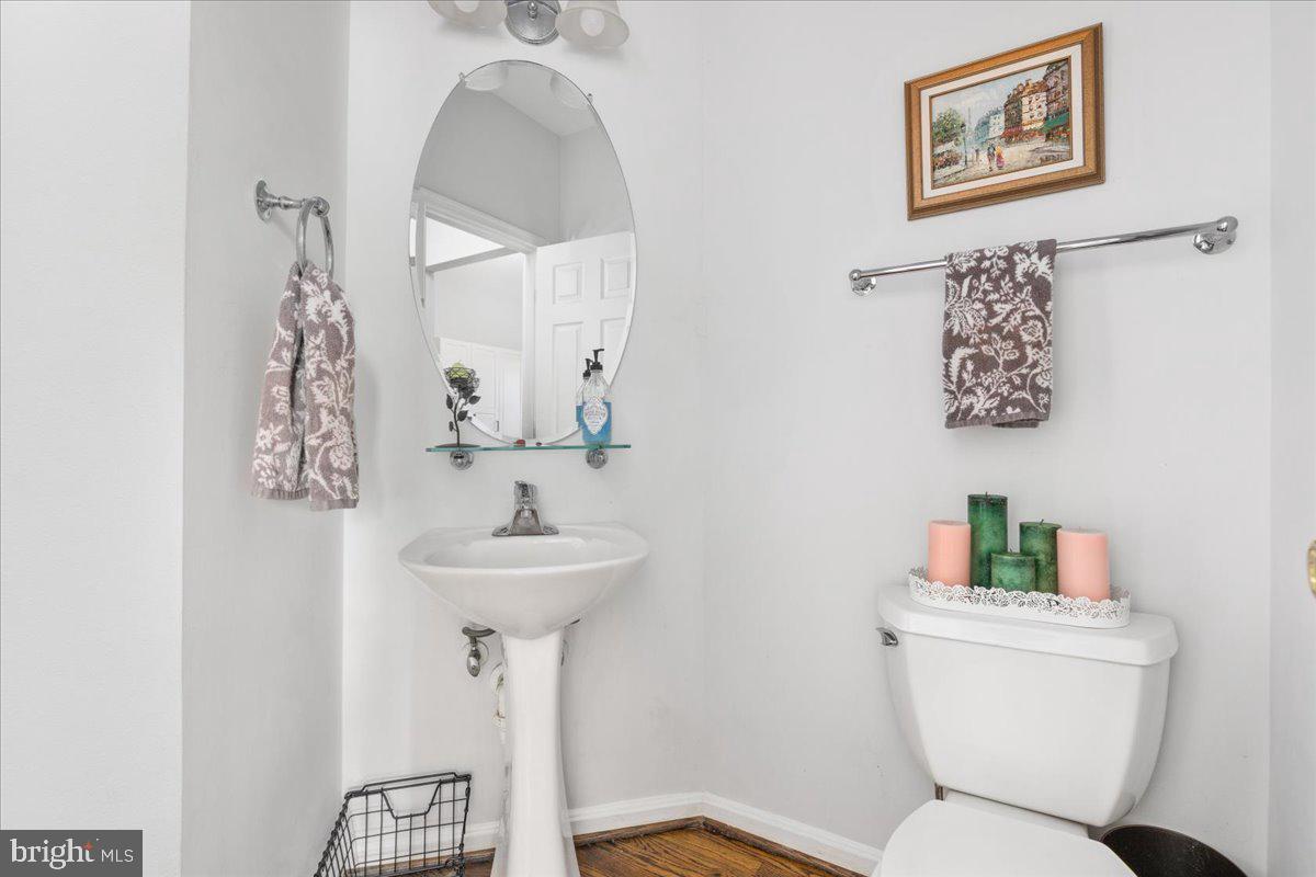 21631 KINGS CROSSING TER, ASHBURN, Virginia 20147, 3 Bedrooms Bedrooms, ,2 BathroomsBathrooms,Residential,For sale,21631 KINGS CROSSING TER,VALO2095958 MLS # VALO2095958