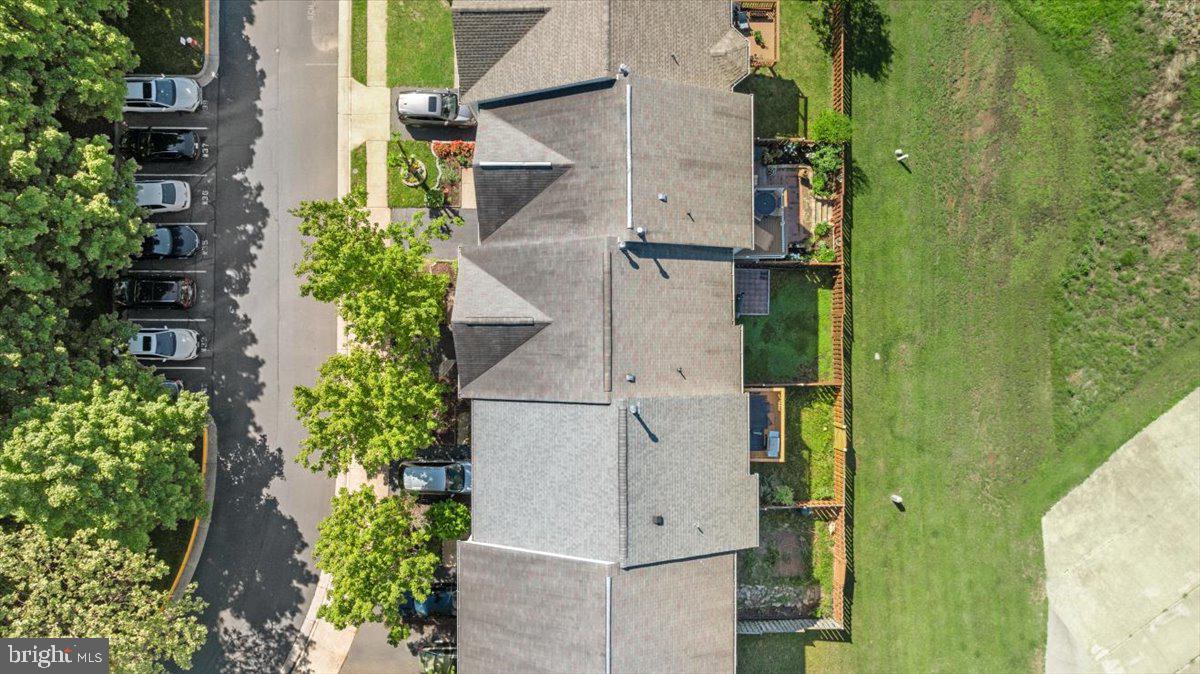 21631 KINGS CROSSING TER, ASHBURN, Virginia 20147, 3 Bedrooms Bedrooms, ,2 BathroomsBathrooms,Residential,For sale,21631 KINGS CROSSING TER,VALO2095958 MLS # VALO2095958