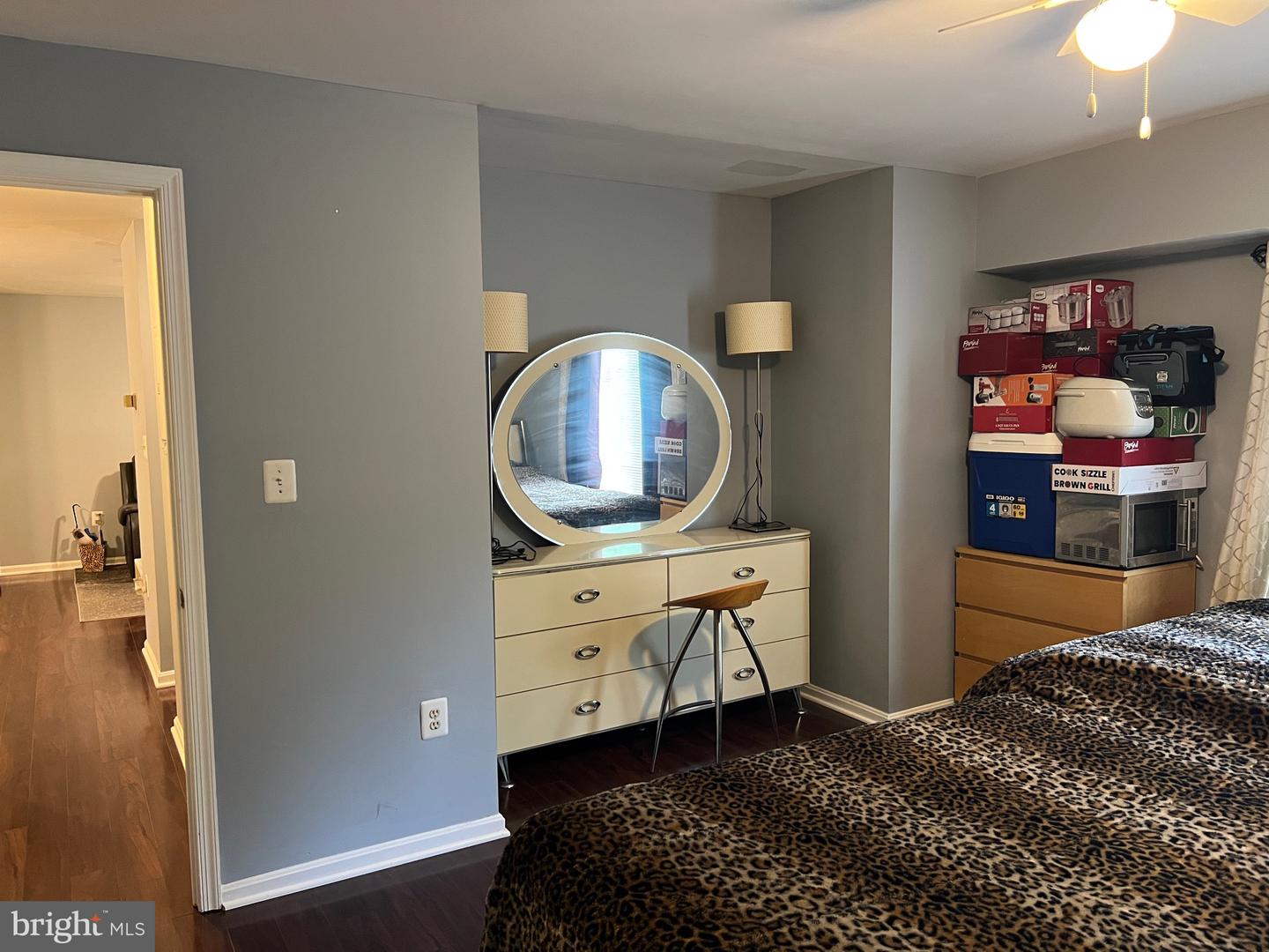 9553 BATTERY HEIGHTS BLVD #303, MANASSAS, Virginia 20110, 1 Bedroom Bedrooms, ,1 BathroomBathrooms,Residential,For sale,9553 BATTERY HEIGHTS BLVD #303,VAMN2008288 MLS # VAMN2008288