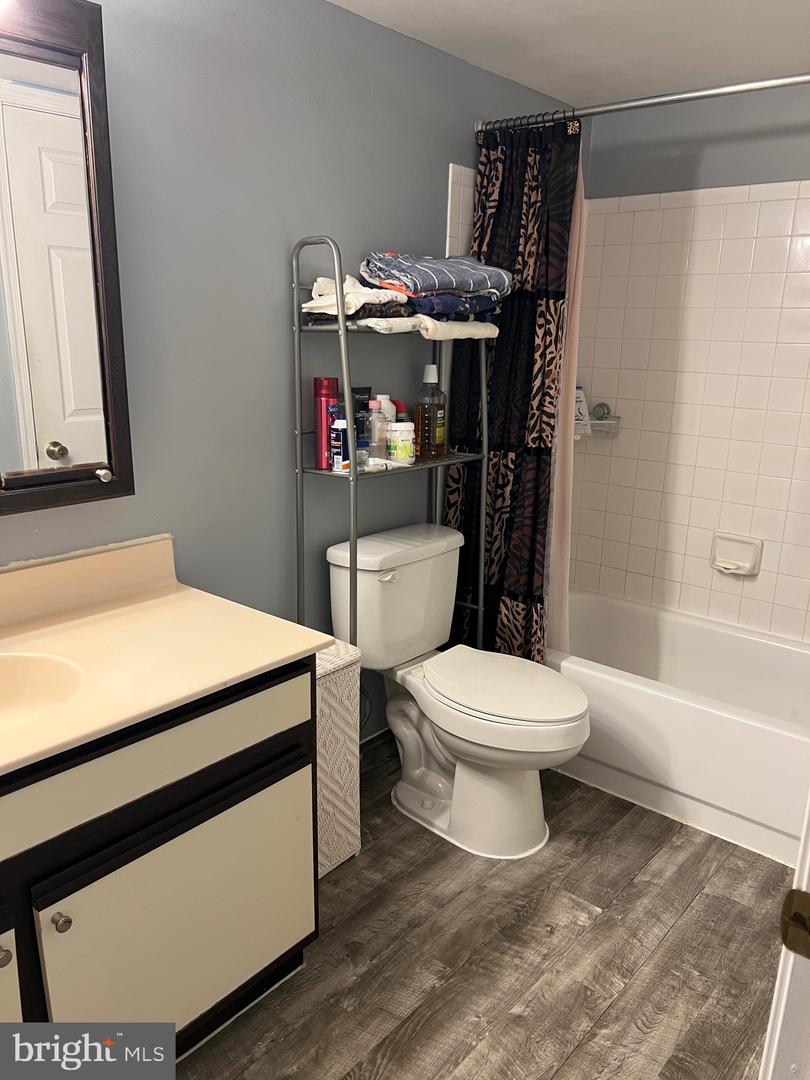 9553 BATTERY HEIGHTS BLVD #303, MANASSAS, Virginia 20110, 1 Bedroom Bedrooms, ,1 BathroomBathrooms,Residential,For sale,9553 BATTERY HEIGHTS BLVD #303,VAMN2008288 MLS # VAMN2008288