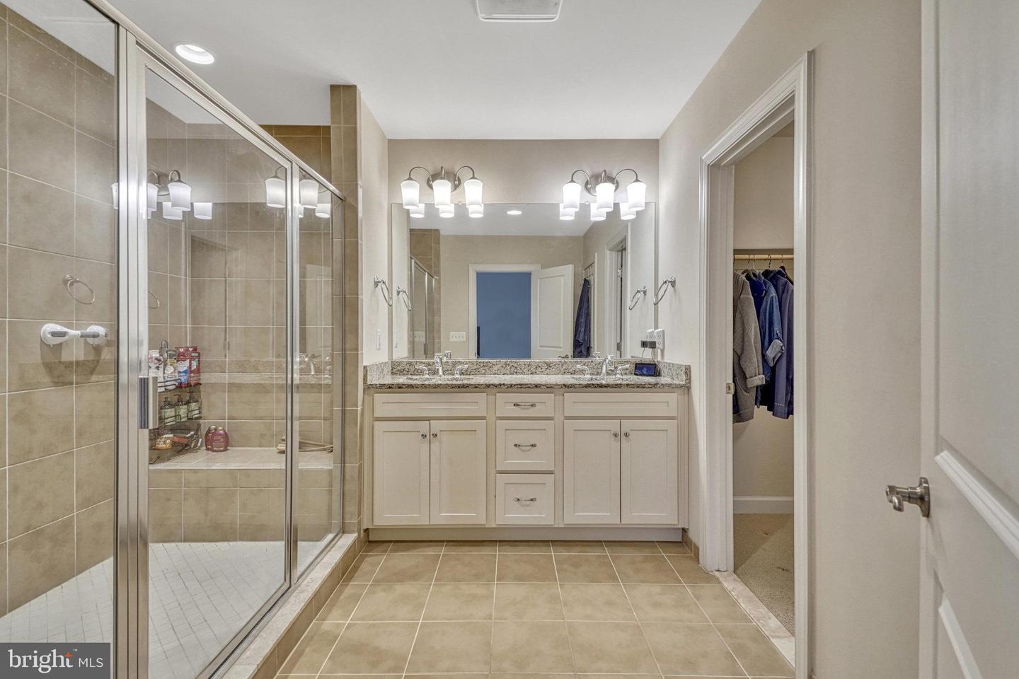 7974 TURTLE CREEK CIR, GAINESVILLE, Virginia 20155, 4 Bedrooms Bedrooms, ,4 BathroomsBathrooms,Residential,For sale,7974 TURTLE CREEK CIR,VAPW2094298 MLS # VAPW2094298
