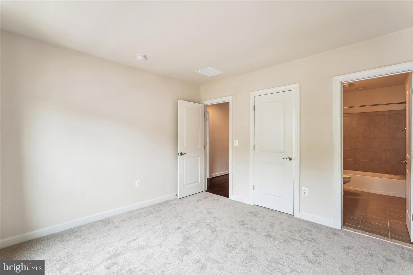 7974 TURTLE CREEK CIR, GAINESVILLE, Virginia 20155, 4 Bedrooms Bedrooms, ,4 BathroomsBathrooms,Residential,For sale,7974 TURTLE CREEK CIR,VAPW2094298 MLS # VAPW2094298