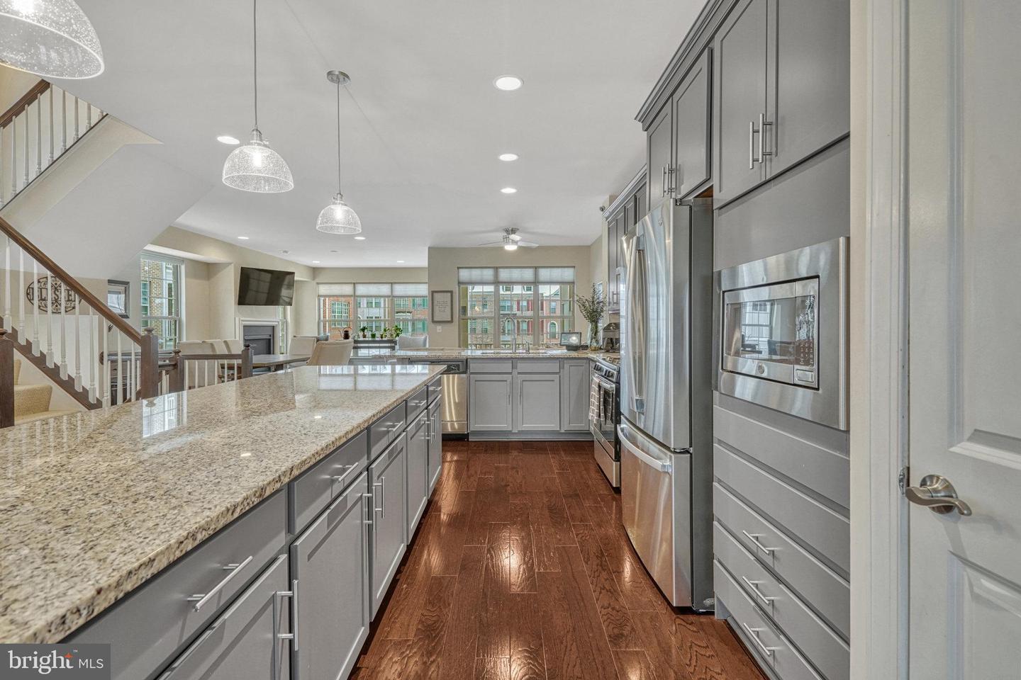7974 TURTLE CREEK CIR, GAINESVILLE, Virginia 20155, 4 Bedrooms Bedrooms, ,4 BathroomsBathrooms,Residential,For sale,7974 TURTLE CREEK CIR,VAPW2094298 MLS # VAPW2094298