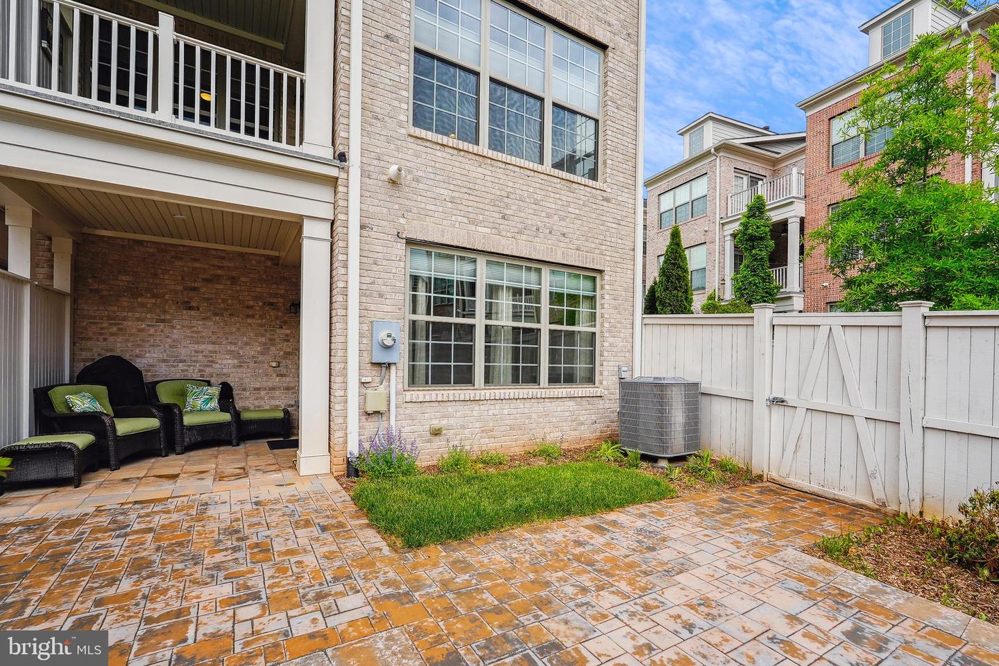 7974 TURTLE CREEK CIR, GAINESVILLE, Virginia 20155, 4 Bedrooms Bedrooms, ,4 BathroomsBathrooms,Residential,For sale,7974 TURTLE CREEK CIR,VAPW2094298 MLS # VAPW2094298