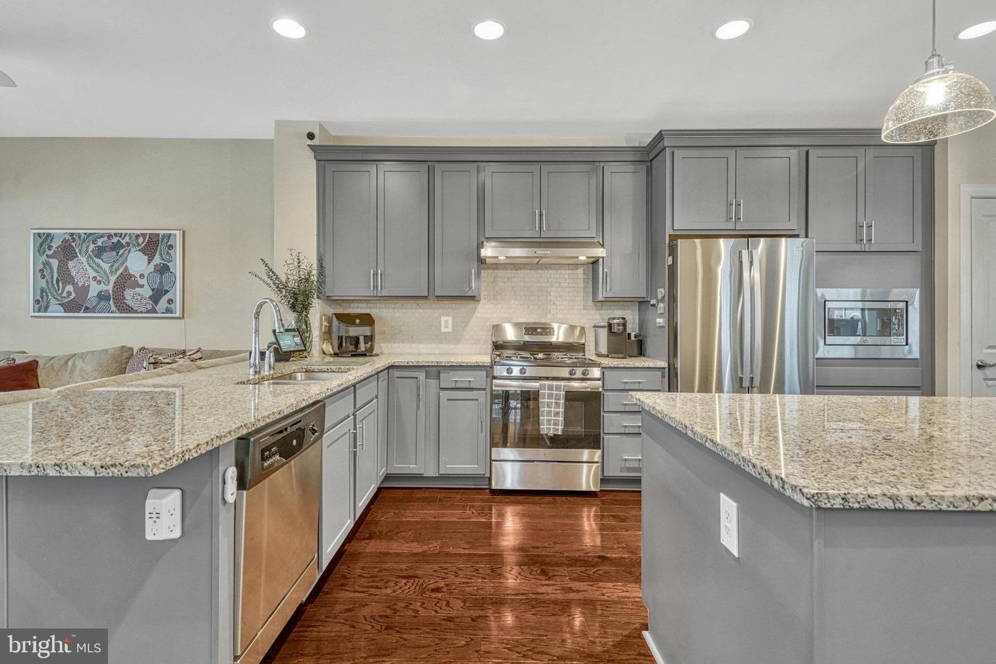 7974 TURTLE CREEK CIR, GAINESVILLE, Virginia 20155, 4 Bedrooms Bedrooms, ,4 BathroomsBathrooms,Residential,For sale,7974 TURTLE CREEK CIR,VAPW2094298 MLS # VAPW2094298