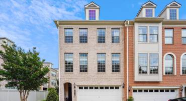 7974 TURTLE CREEK CIR, GAINESVILLE, Virginia 20155, 4 Bedrooms Bedrooms, ,4 BathroomsBathrooms,Residential,For sale,7974 TURTLE CREEK CIR,VAPW2094298 MLS # VAPW2094298