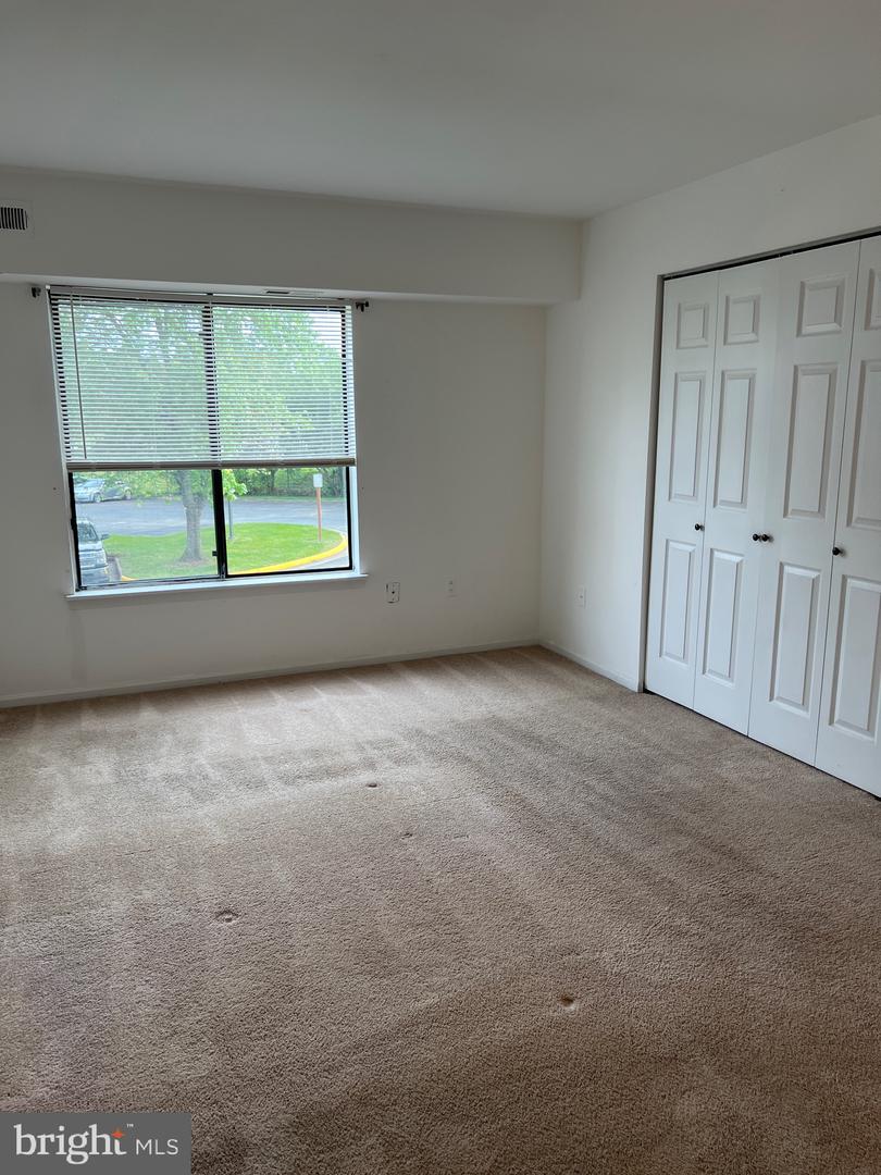 9567 COGGS BILL DR #204, MANASSAS, Virginia 20110, 1 Bedroom Bedrooms, ,1 BathroomBathrooms,Residential,For sale,9567 COGGS BILL DR #204,VAMN2008290 MLS # VAMN2008290