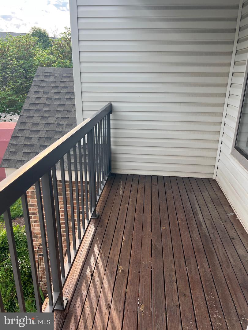 9567 COGGS BILL DR #204, MANASSAS, Virginia 20110, 1 Bedroom Bedrooms, ,1 BathroomBathrooms,Residential,For sale,9567 COGGS BILL DR #204,VAMN2008290 MLS # VAMN2008290