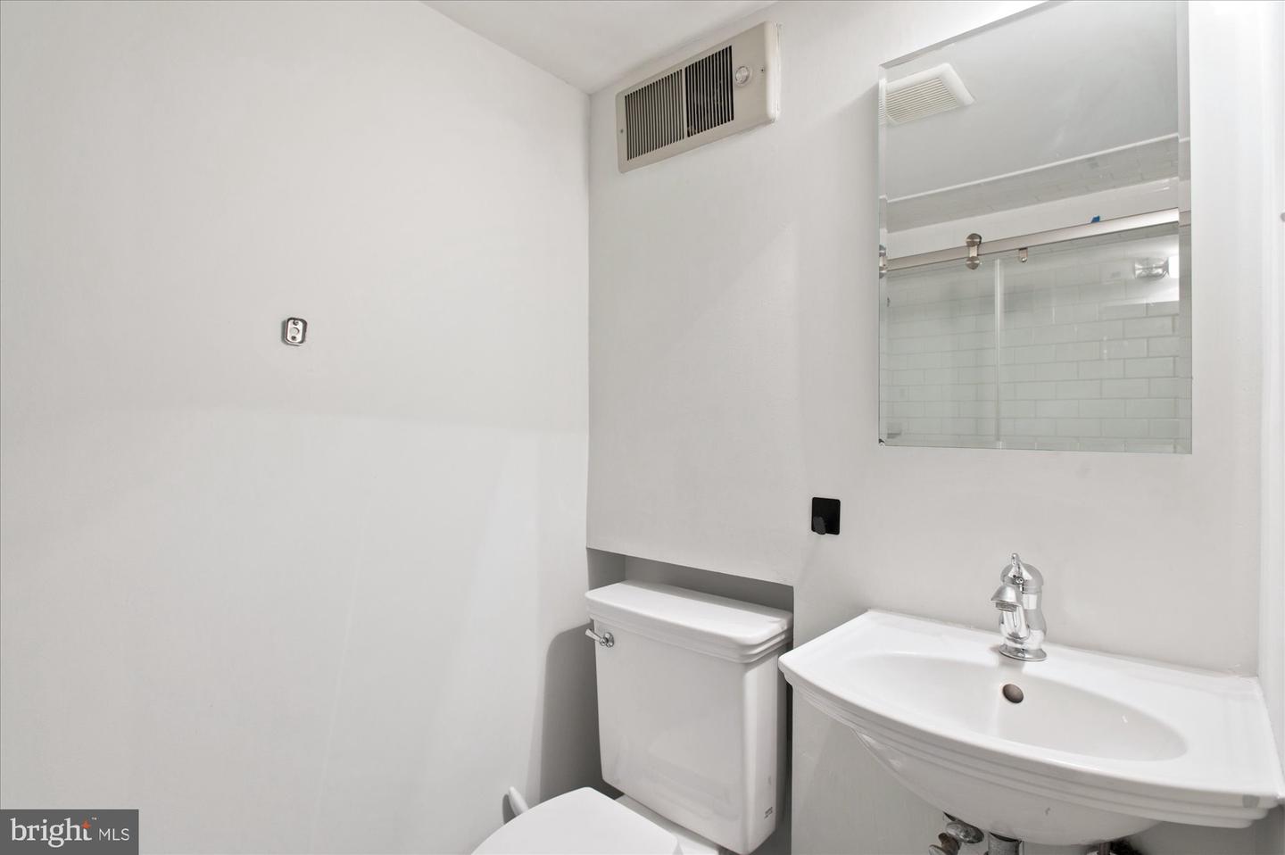 3807 BENTON ST NW, WASHINGTON, District Of Columbia 20007, 4 Bedrooms Bedrooms, ,3 BathroomsBathrooms,Residential,For sale,3807 BENTON ST NW,DCDC2199728 MLS # DCDC2199728