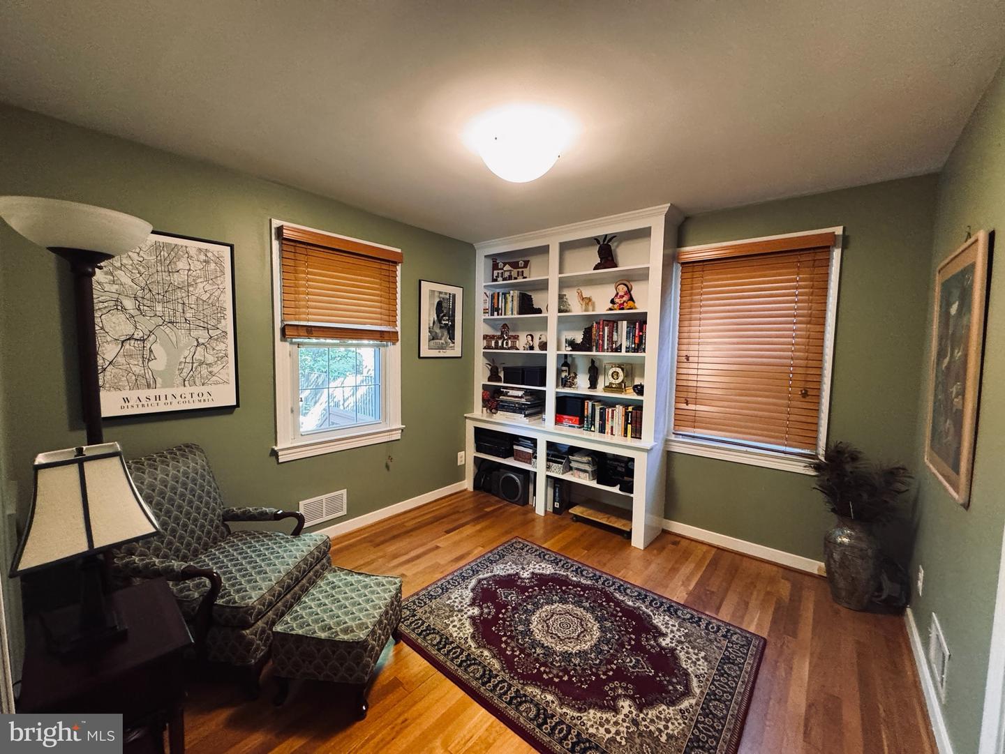 1309 S QUINCY ST, ARLINGTON, Virginia 22204, 4 Bedrooms Bedrooms, 7 Rooms Rooms,2 BathroomsBathrooms,Residential,For sale,1309 S QUINCY ST,VAAR2057258 MLS # VAAR2057258