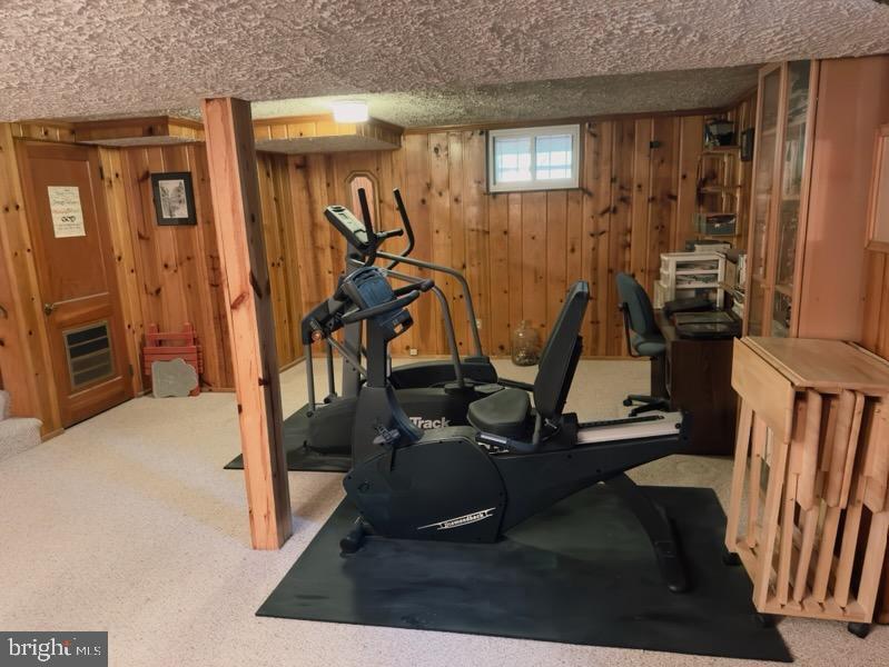 1309 S QUINCY ST, ARLINGTON, Virginia 22204, 4 Bedrooms Bedrooms, 7 Rooms Rooms,2 BathroomsBathrooms,Residential,For sale,1309 S QUINCY ST,VAAR2057258 MLS # VAAR2057258