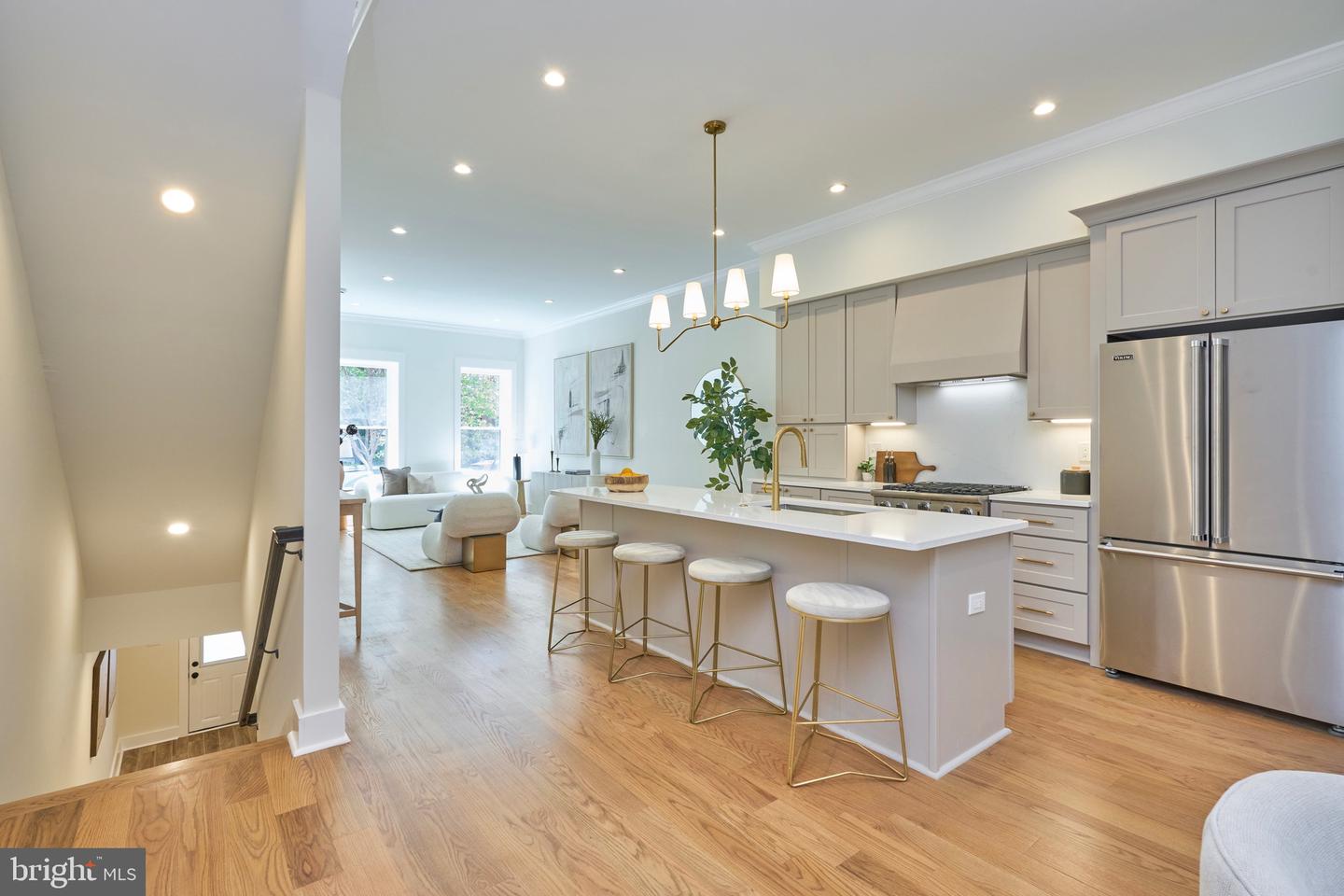 309 M ST NW #B, WASHINGTON, District Of Columbia 20001, 3 Bedrooms Bedrooms, ,2 BathroomsBathrooms,Residential,For sale,309 M ST NW #B,DCDC2199760 MLS # DCDC2199760