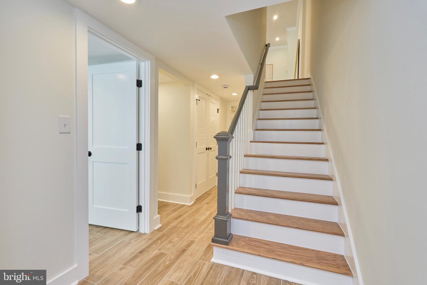 309 M ST NW #B, WASHINGTON, District Of Columbia 20001, 3 Bedrooms Bedrooms, ,2 BathroomsBathrooms,Residential,For sale,309 M ST NW #B,DCDC2199760 MLS # DCDC2199760
