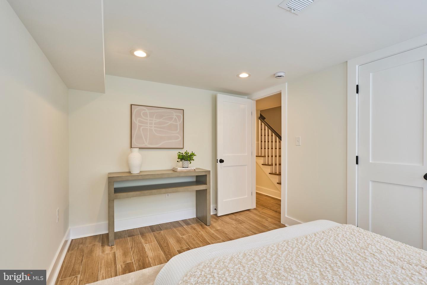 309 M ST NW #B, WASHINGTON, District Of Columbia 20001, 3 Bedrooms Bedrooms, ,2 BathroomsBathrooms,Residential,For sale,309 M ST NW #B,DCDC2199760 MLS # DCDC2199760