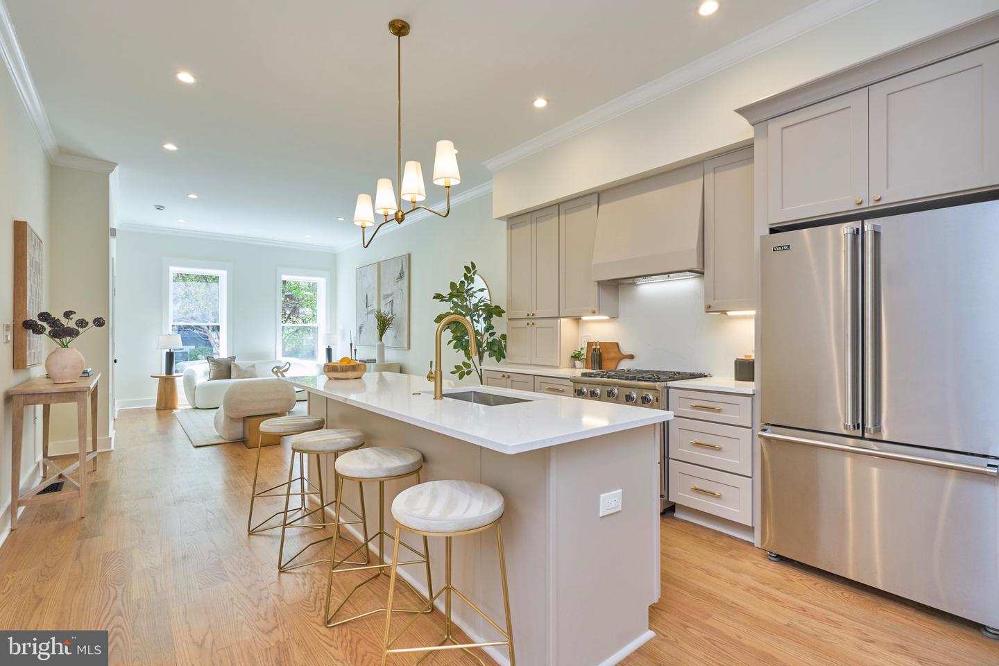 309 M ST NW #B, WASHINGTON, District Of Columbia 20001, 3 Bedrooms Bedrooms, ,2 BathroomsBathrooms,Residential,For sale,309 M ST NW #B,DCDC2199760 MLS # DCDC2199760
