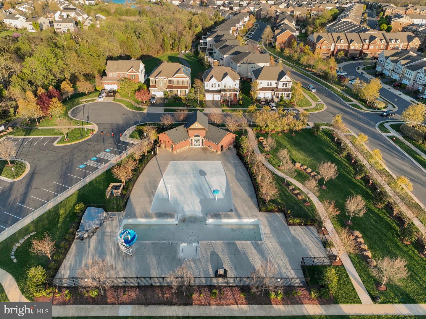 23325 APRIL MIST PL, BRAMBLETON, Virginia 20148, 4 Bedrooms Bedrooms, ,3 BathroomsBathrooms,Residential,For sale,23325 APRIL MIST PL,VALO2095976 MLS # VALO2095976