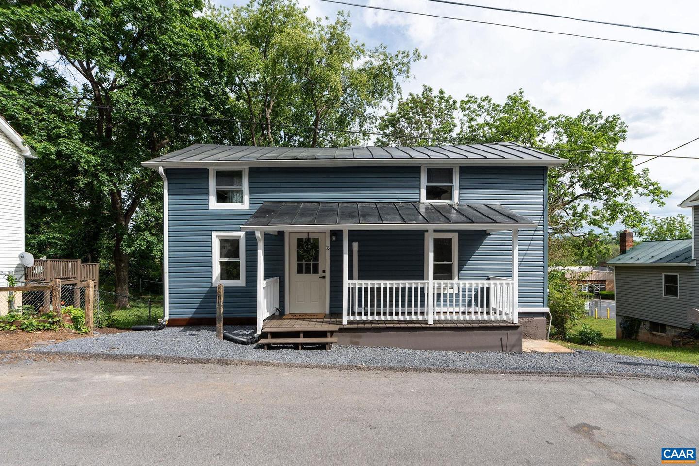 33 BAGBY ST, STAUNTON, Virginia 24401, 2 Bedrooms Bedrooms, ,2 BathroomsBathrooms,Residential,For sale,33 BAGBY ST,664272 MLS # 664272