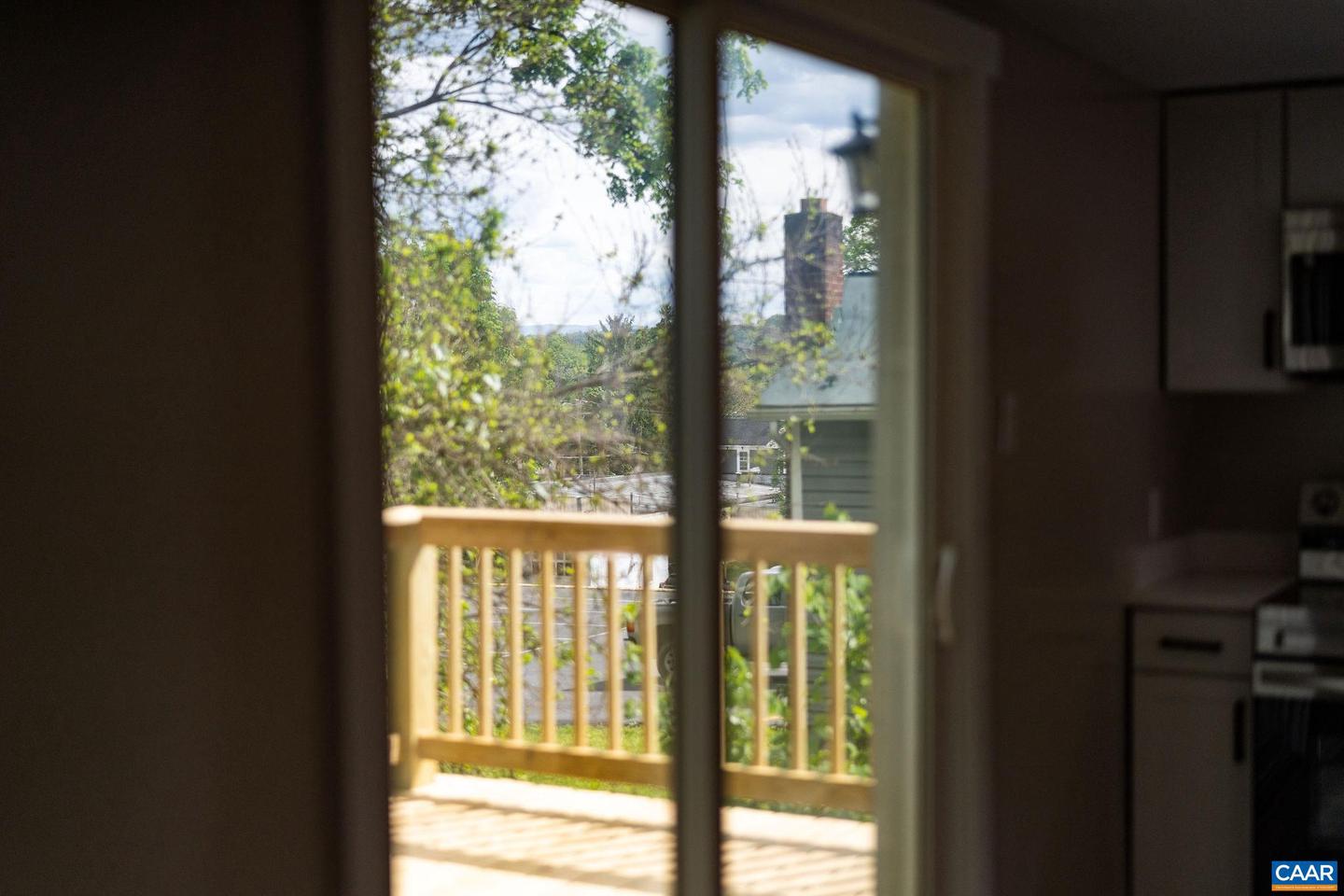 33 BAGBY ST, STAUNTON, Virginia 24401, 2 Bedrooms Bedrooms, ,2 BathroomsBathrooms,Residential,For sale,33 BAGBY ST,664272 MLS # 664272