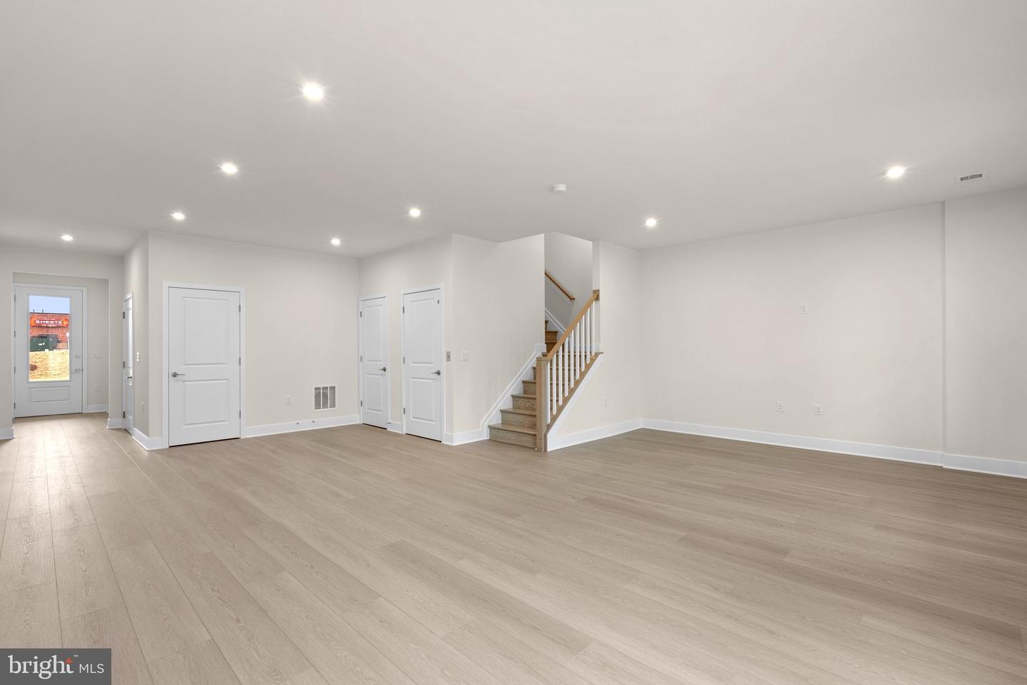 44482 LOWESTOFT SQ, ASHBURN, Virginia 20147, 3 Bedrooms Bedrooms, ,2 BathroomsBathrooms,Residential,For sale,44482 LOWESTOFT SQ,VALO2095942 MLS # VALO2095942