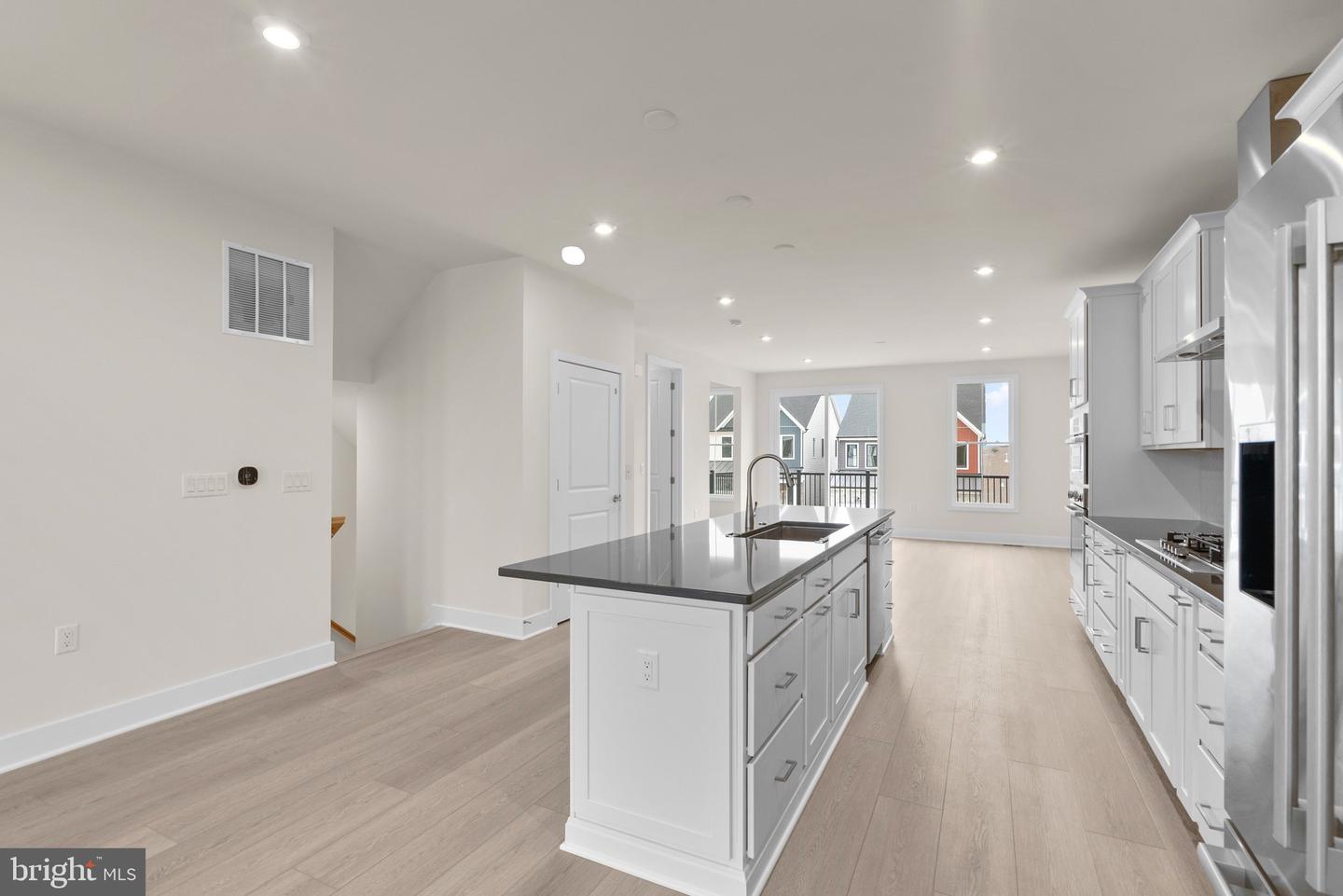 44482 LOWESTOFT SQ, ASHBURN, Virginia 20147, 3 Bedrooms Bedrooms, ,2 BathroomsBathrooms,Residential,For sale,44482 LOWESTOFT SQ,VALO2095942 MLS # VALO2095942